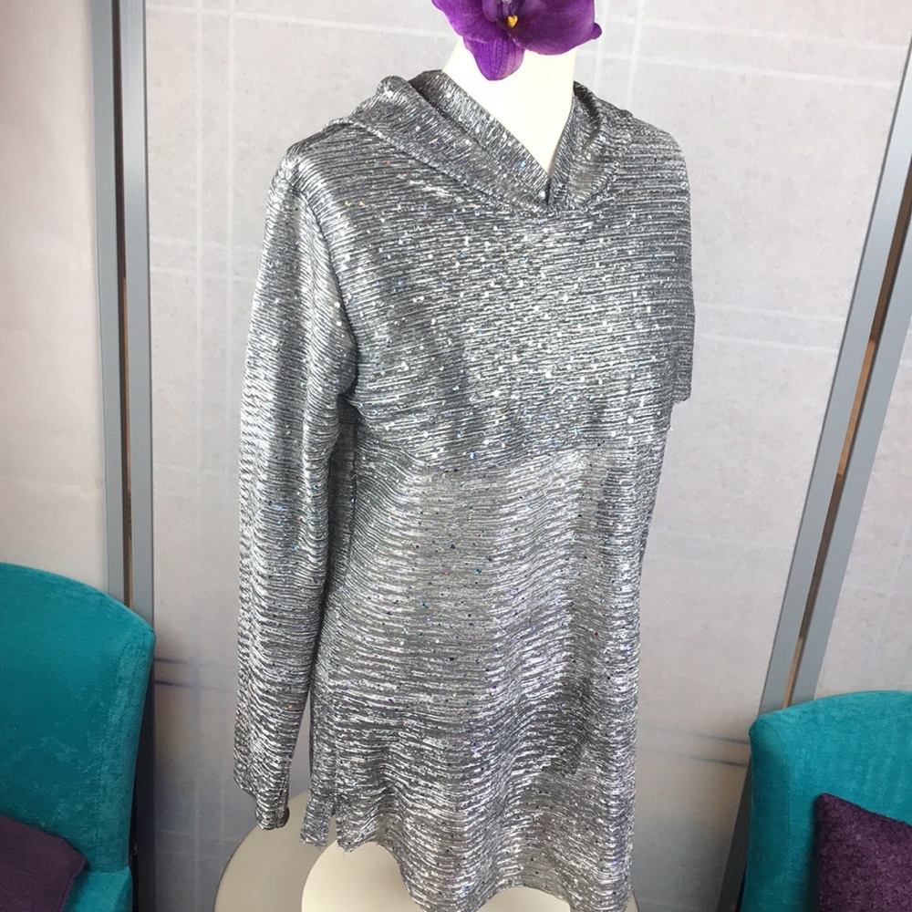 Mission Clothing LA | Sequined Silver Semi-Sheer Tunic w Hoodie | Sz M